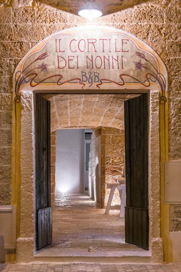 Bed and Breakfast Il Cortile Dei Nonni Морчано-ди-Леука Экстерьер фото